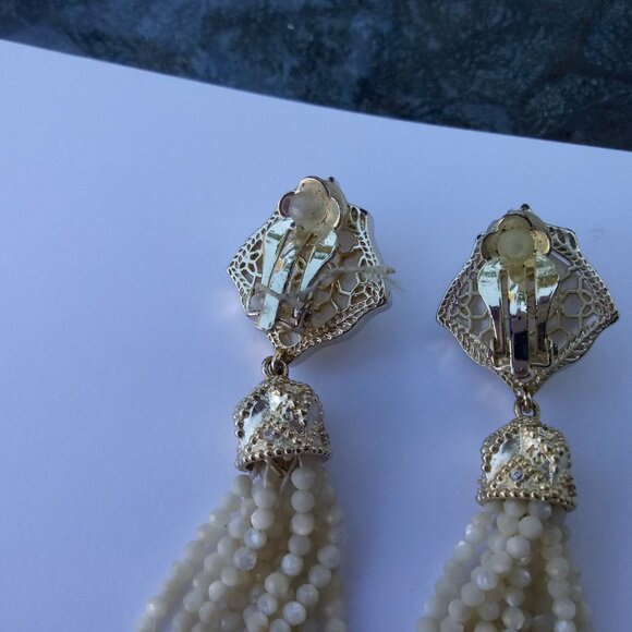 Kendra Scott Mother of Pearl Misha Stud Tassel Earrings Ivory White - Picture 3 of 6